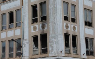 Požár způsobil škody v bývalé textilce v Krnově, restaurátoři posoudí míru poškození