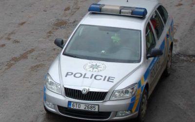 Z nákladního auta v Jindřichově zmizelo nářadí