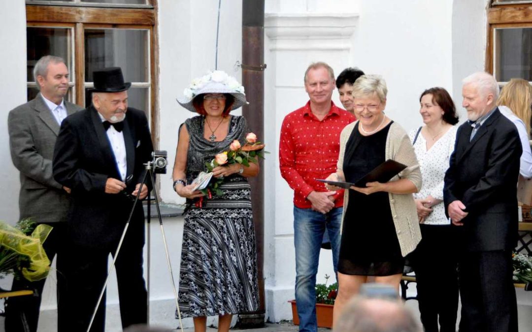 Na zámku v Linhartovech zahájili třináctou návštěvnickou sezonu