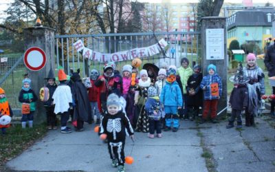 Vrbnem pod Pradědem prošel Halloweenský průvod