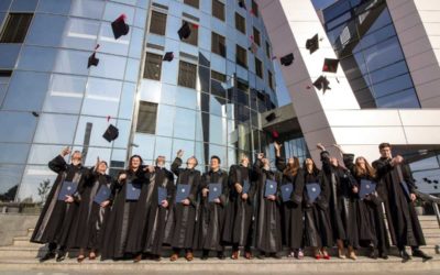 České vysoké školství si postupně zvyká na novou formu profesních akreditací