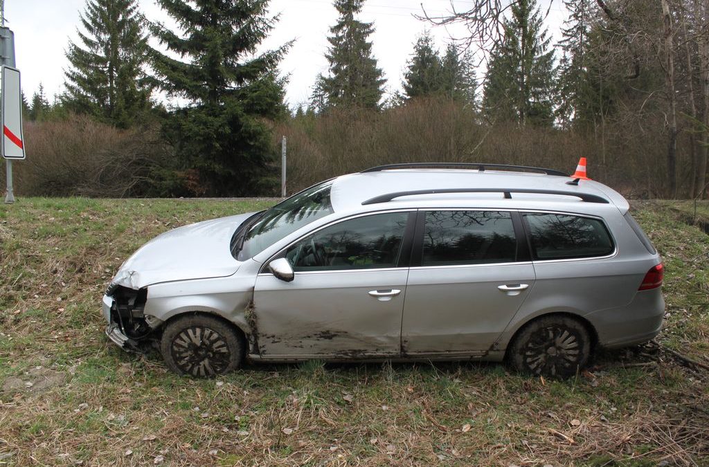 Řidička při jízdě usnula