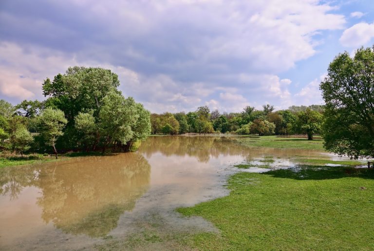 V Moravskoslezském kraji stoupnou hladiny řek | STA Bruntálsko