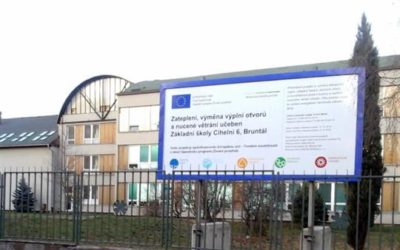 Nejhezčí uvítání v Bruntále čeká letos při nástupu do školy žáky základní školy Cihelní a Amos
