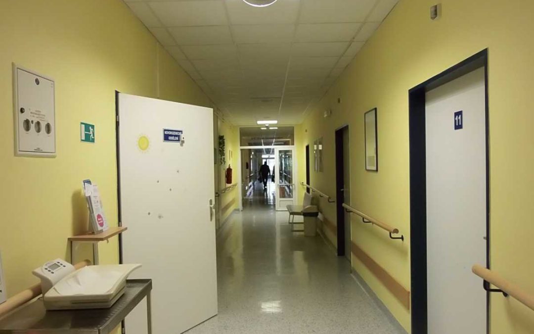 Sdružené zdravotnické zařízení Krnov ruší zákaz návštěv pacientů