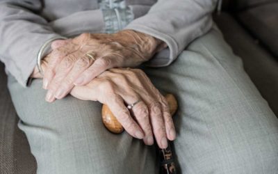 Ministerstvo zdravotnictví vydalo režimová a organizační opatření pro ochranu seniorů v sociálních zařízeních