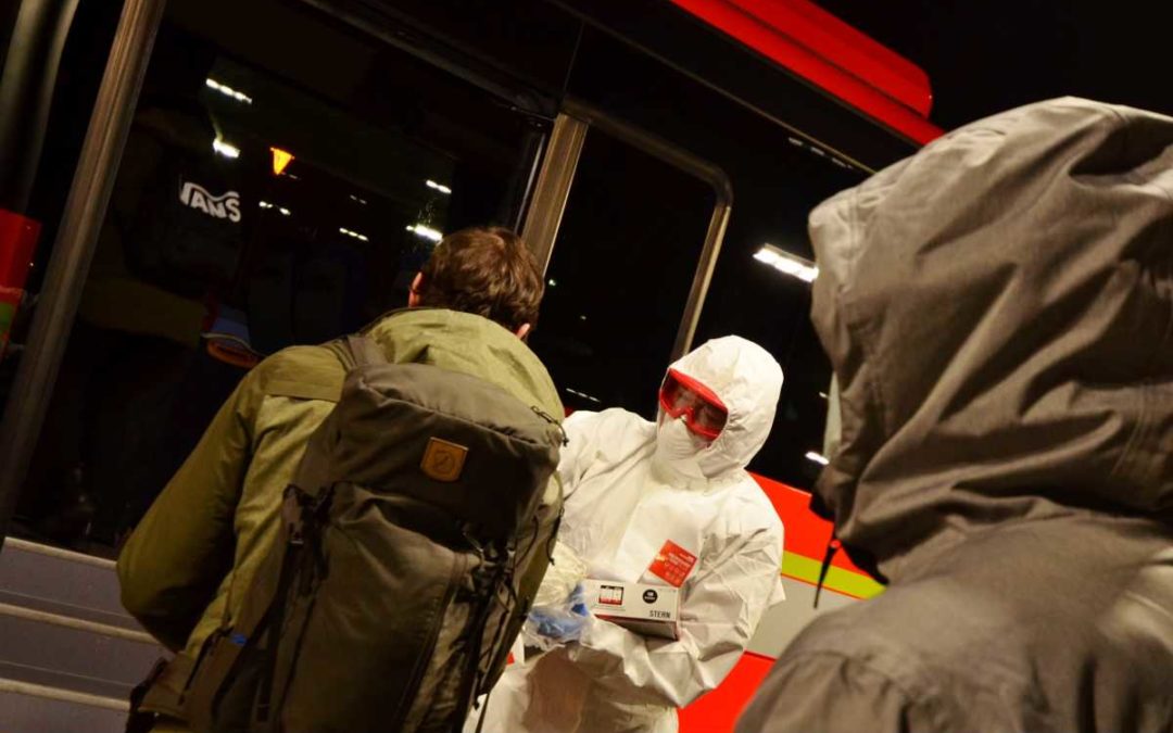 Moravskoslezští hasiči zajistili převoz dalších českých občanů domů