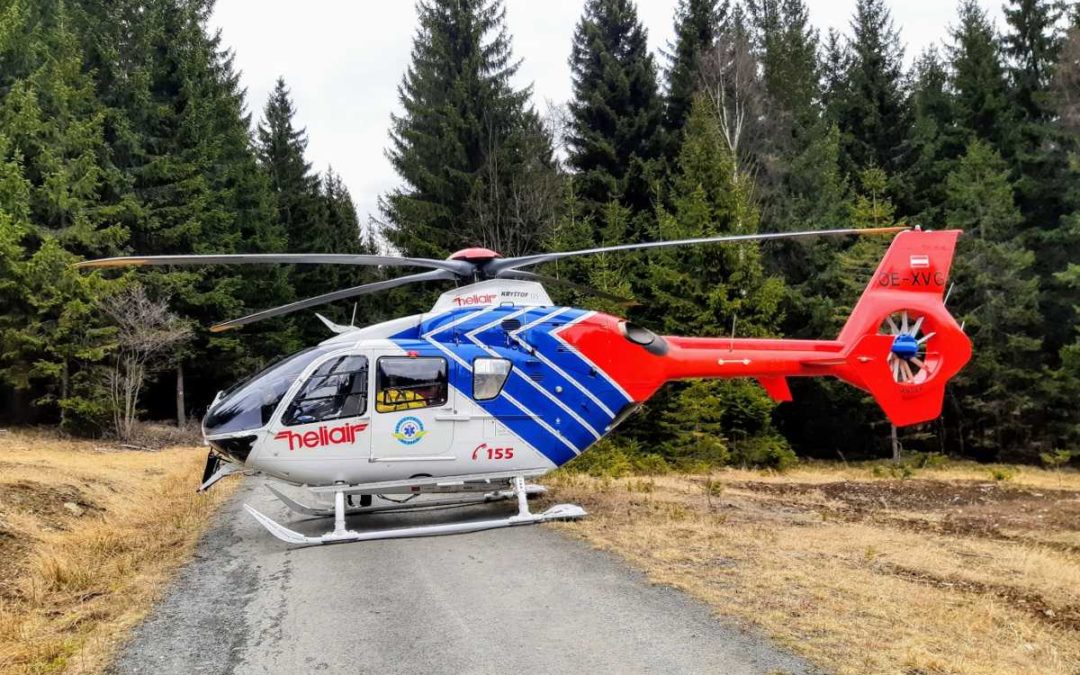 Motorkář na Vrbensku nezvládl řízení a havaroval