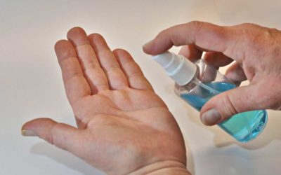 Krnov rozdává dezinfekci také živnostníkům