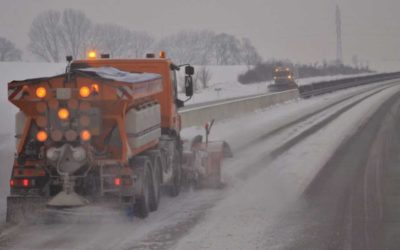 Ředitelství silnic a dálnic má připraveno na zimní údržbu 213 sypačů a 672 řidičů
