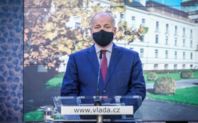 Nová opatření: Zákaz nočního vycházení, omezení cest přes den
