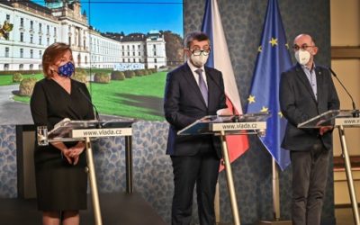 Vláda projednala plán na zajištění vakcín proti covid-19