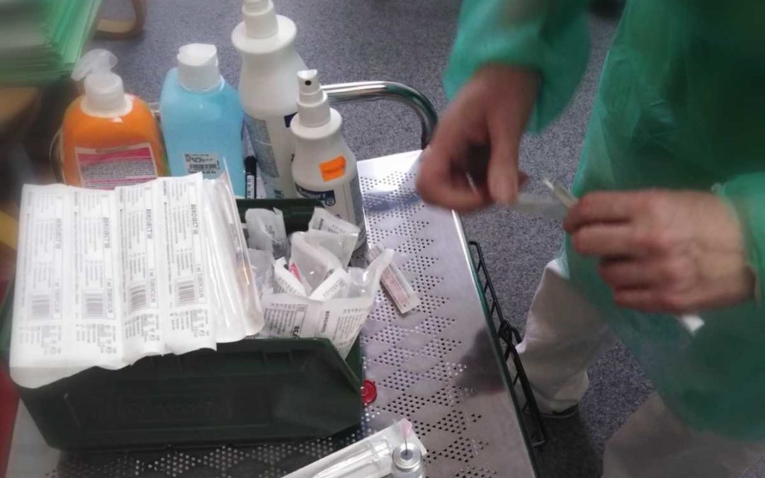 V Domově pro seniory v Krnově naočkovali vakcínou Moderna 42 klientů a 15 zaměstnanců