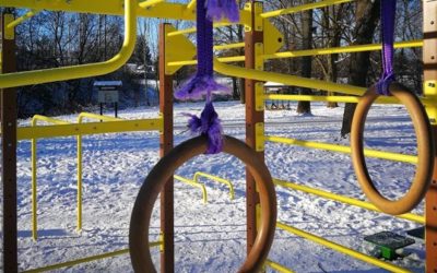 Někdo záměrně poničil nové workoutové hřiště v Bruntále