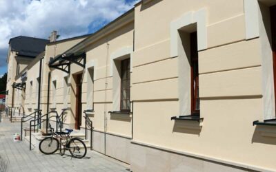 Kompletní oprava nádražní budovy v železniční zastávce Krnov-Cvilín je před dokončením