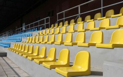Krnov: Tribuna je v barvách města