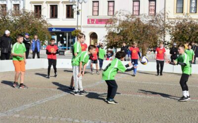 Sportovní den završil Večerní běh Bruntálem