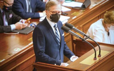 Vláda Petra Fialy získala důvěru Poslanecké sněmovny