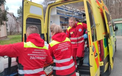 Posádky zdravotnické záchranné služby MSK zasahovaly u řady opařených a popálených pacientů