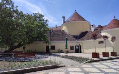 Zanedbaná místa v Krnově dostala svěží vzhled