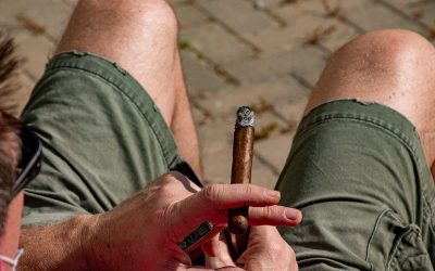 Krnov: Muž s doutníkem vzbudil podezření