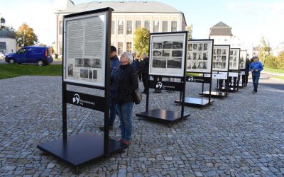 Bruntál: Výstava připomíná kamennou rozhlednu na Pradědu