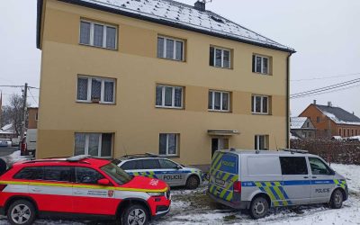Při požáru v Rýmařově hasiči zachránili šest osob