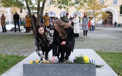 Krnov: Pieta ve Smetanových sadech připomněla výročí vzniku ČSR