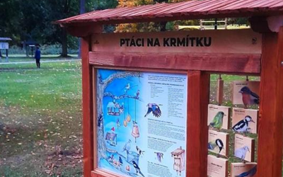 Bruntál: Nové tabule v parku vzdělají i pobaví