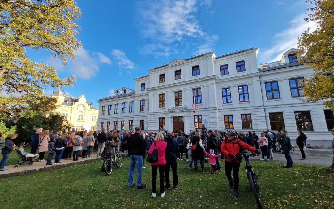 Krnovská ZUŠ je nově v rekonstruované budově poblíž centra města