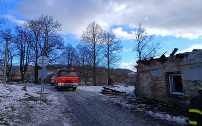 Třemešná: Ruina vybydleného domu opět hořela