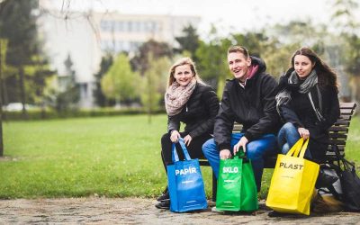 Tašky na třídění odpadů putují zdarma do Rudné pod Pradědem a Dívčího Hradu