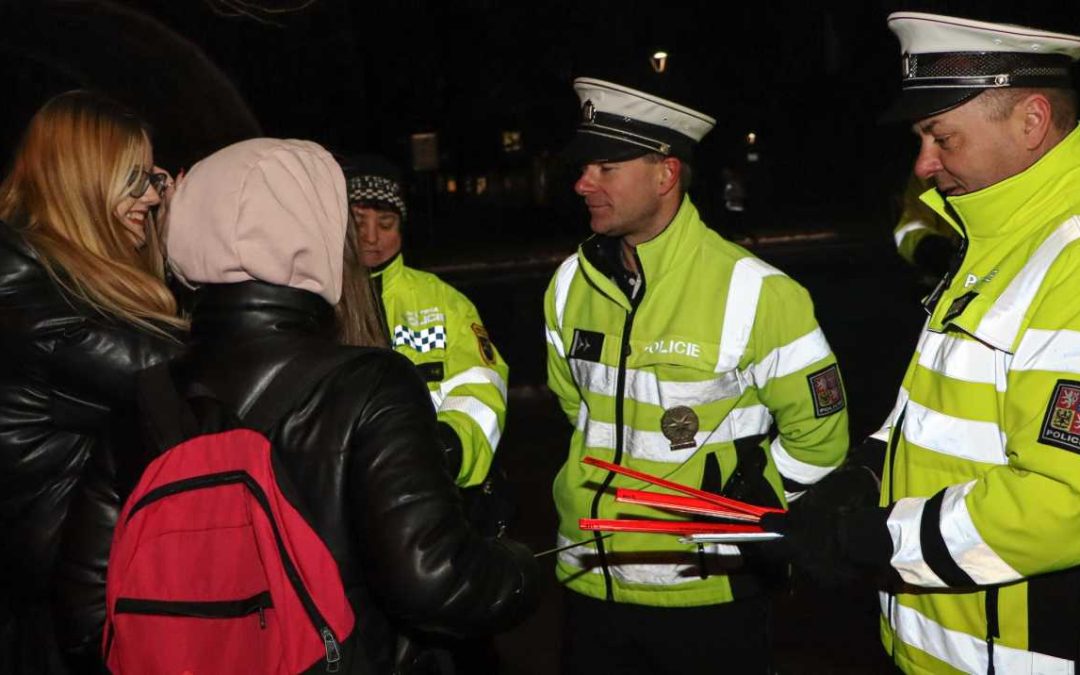 Policie ČR: Buďte vidět – přežijete!