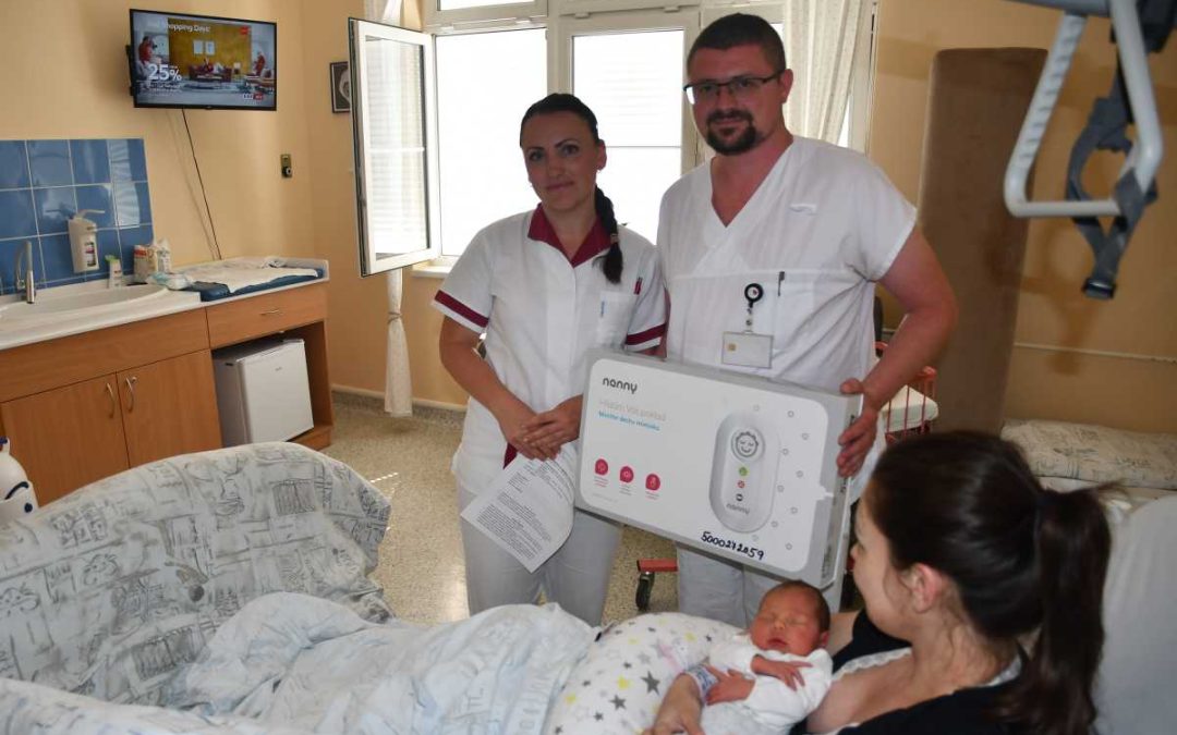 V krnovské porodnici nabízí zapůjčení monitoru dechu zdarma