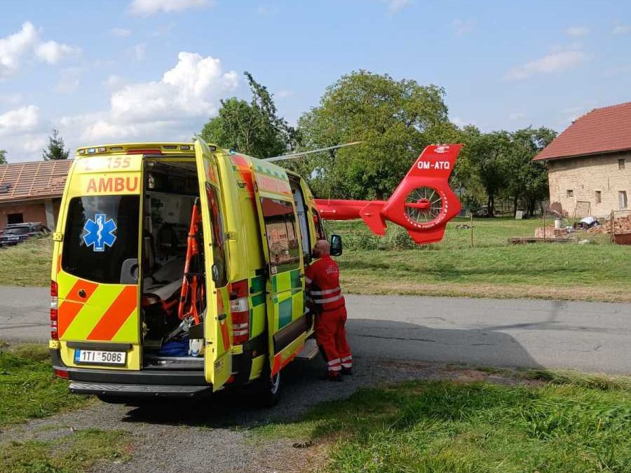 Na Opavsku se muž zřítil z lešení, utrpěl vážná zranění
