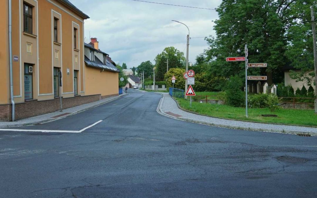 Oprava v Rýmařově: Národní ulice dostane nový asfalt, úsek bude zcela uzavřen