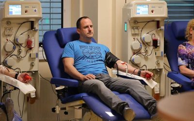 Až o pětinu méně zájemců přichází s nástupem prázdnin darovat krev