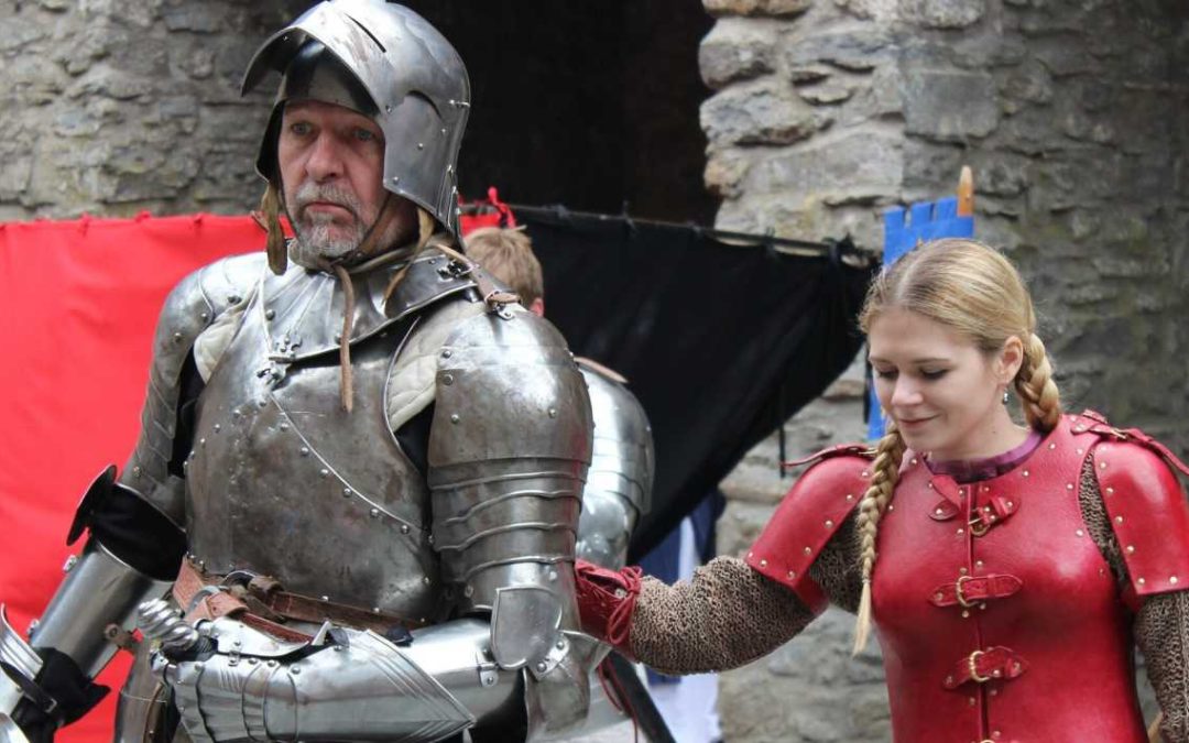 Rytíři, dravci a středověk: Sovinec ožije akcí „Past na medvěda“
