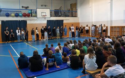 Cambridge certifikáty potvrdily jazykové dovednosti žáků na Jedničce