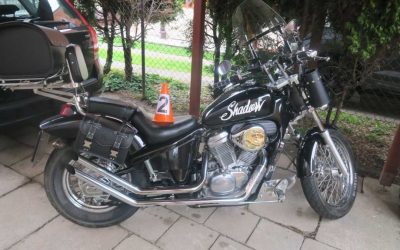 Policie hledá svědky nehody motorkáře v Krnově