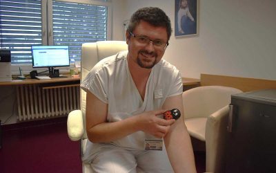 Vibrující chladivá beruška pomáhá dětem v krnovské nemocnici