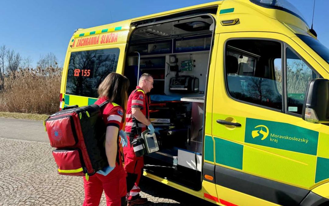 Podzim přináší více nehod chodců: záchranáři zasahovali už u dvanácti případů