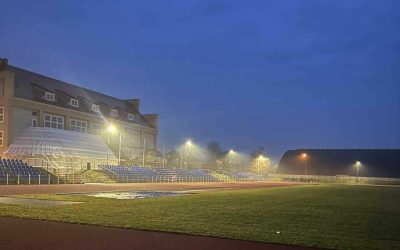 Krnov: Bezpečné večerní běhání na atletickém stadionu