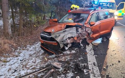 Osm zraněných při čelním střetu na Rýmařovsku: mezi nimi i tři děti