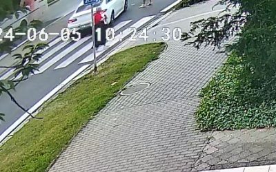 Policie hledá svědky vážné dopravní nehody v Krnově