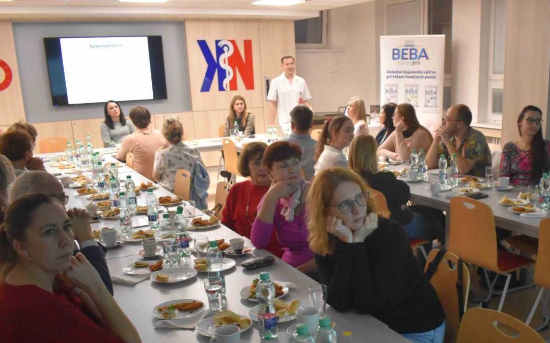 Pediatři z Krnovska a Bruntálska se sešli k předvánočnímu odbornému setkání