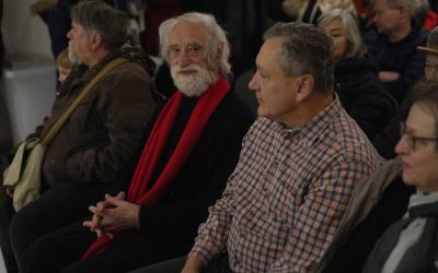 Štěpán Mikulka představil na bruntálském zámku svou výstavu Hledání divočiny