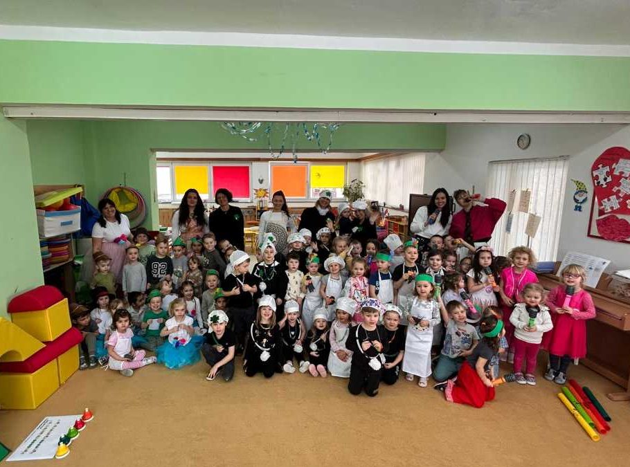 Město Albrechtice: Masopustní dopoledne plné zábavy v naší školce