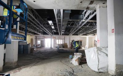 Obchodní dům prochází rekonstrukcí: vzniká nová pošta i třetí vstup