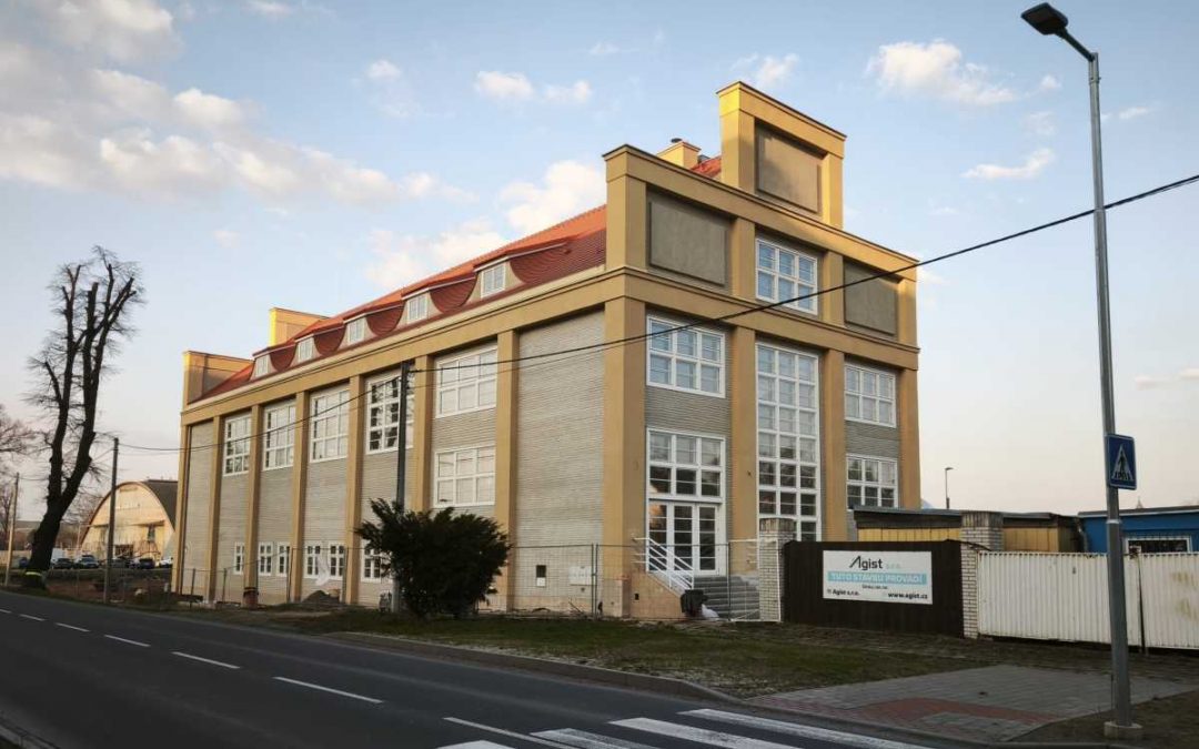 Krnov: Oprava sokolovny se blíží ke konci